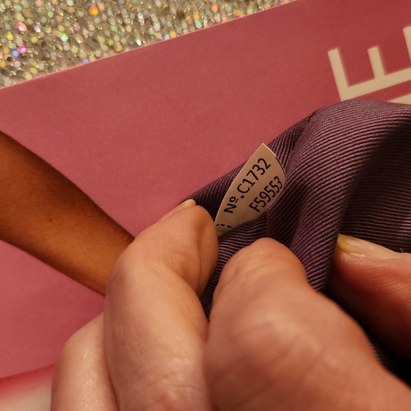 Coach wristlet - Picture 8 of 12